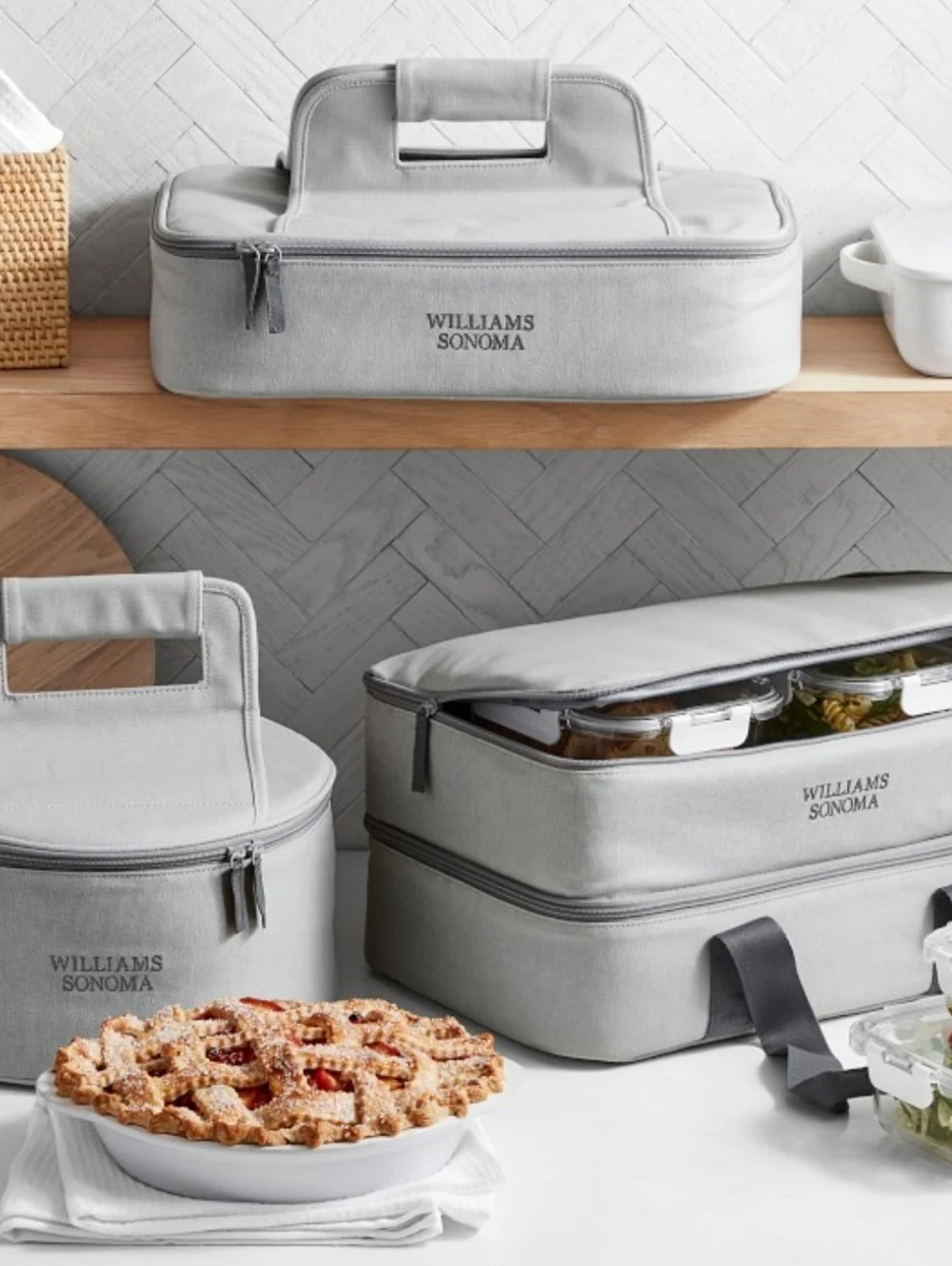 (354) NWT WILLIAMS SONOMA Hold Everything Insulated Food Carrier, Size Round